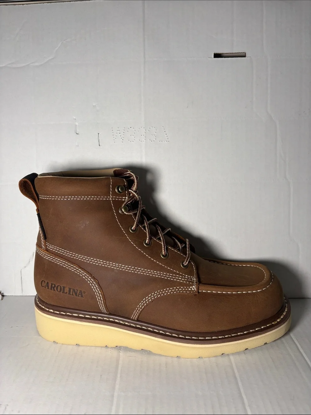 Men's Brown Moc Toe Work Boots - Classic Lace-Up Size 9.5